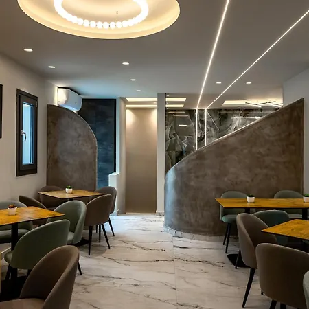 Kudos Firostefani Aparthotel 4*