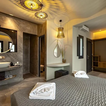 Kudos Firostefani 4*