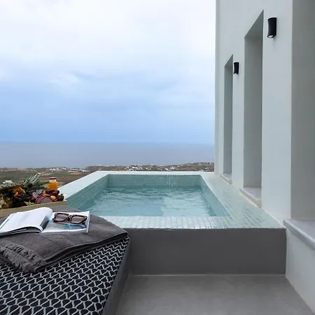 Kudos Firostefani Fira (Santorini)