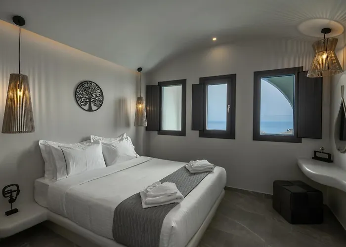 Hotel apartamentowy Kudos Firostefani 4*