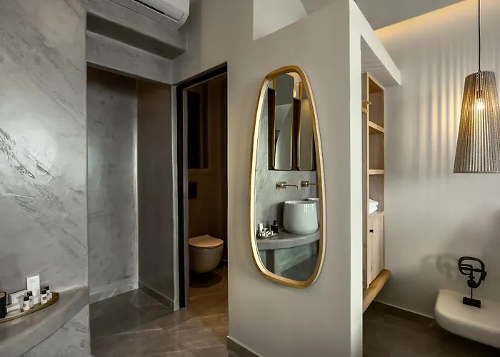 Kudos Firostefani 费拉