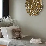 Kudos Firostefani Fira (Santorini)