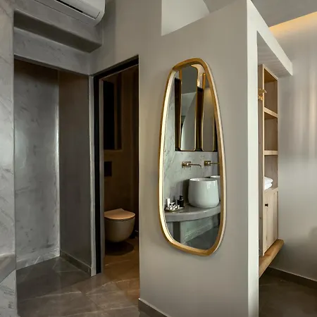 Kudos Firostefani Fira (Santorini)