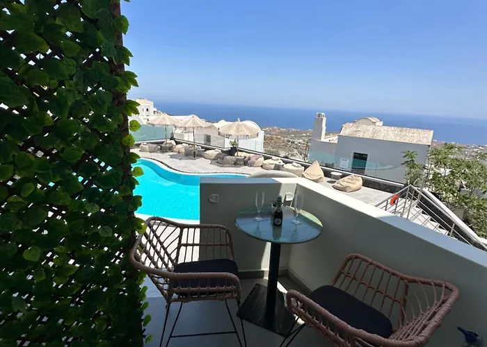 Kudos Firostefani 4*