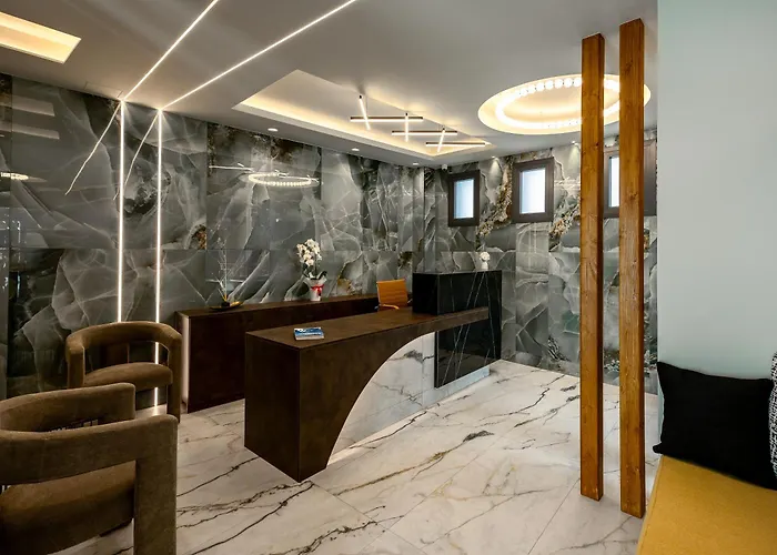 Kudos Firostefani Aparthotel