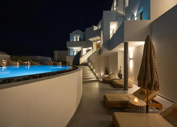 Aparthotel Kudos Firostefani 4*