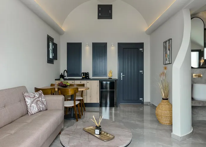 Kudos Firostefani 4* Fira (Santorini)