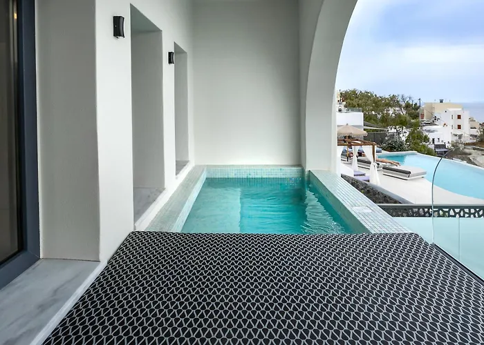 Kudos Firostefani 4*