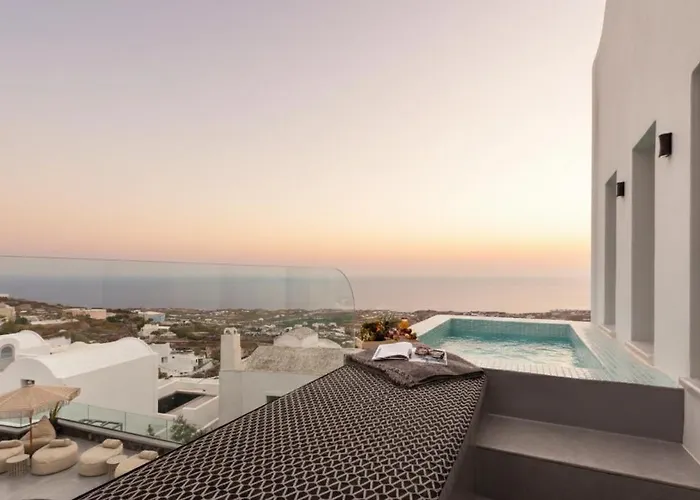 Kudos Firostefani 4* Fira (Santorini)