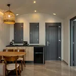 公寓式酒店 Kudos Firostefani 4*