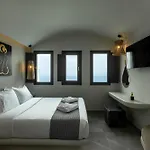 Aparthotel Kudos Firostefani 4*