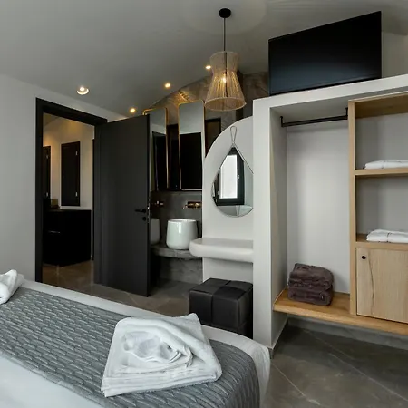 Kudos Firostefani 4*